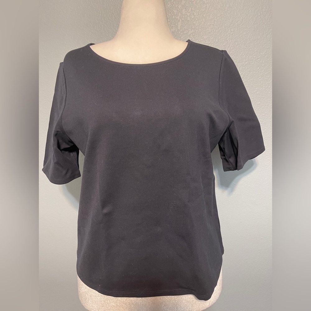 Quince Sustainable Black Blue Top Capsule Wardrobe Staple Minimalist Eco Large